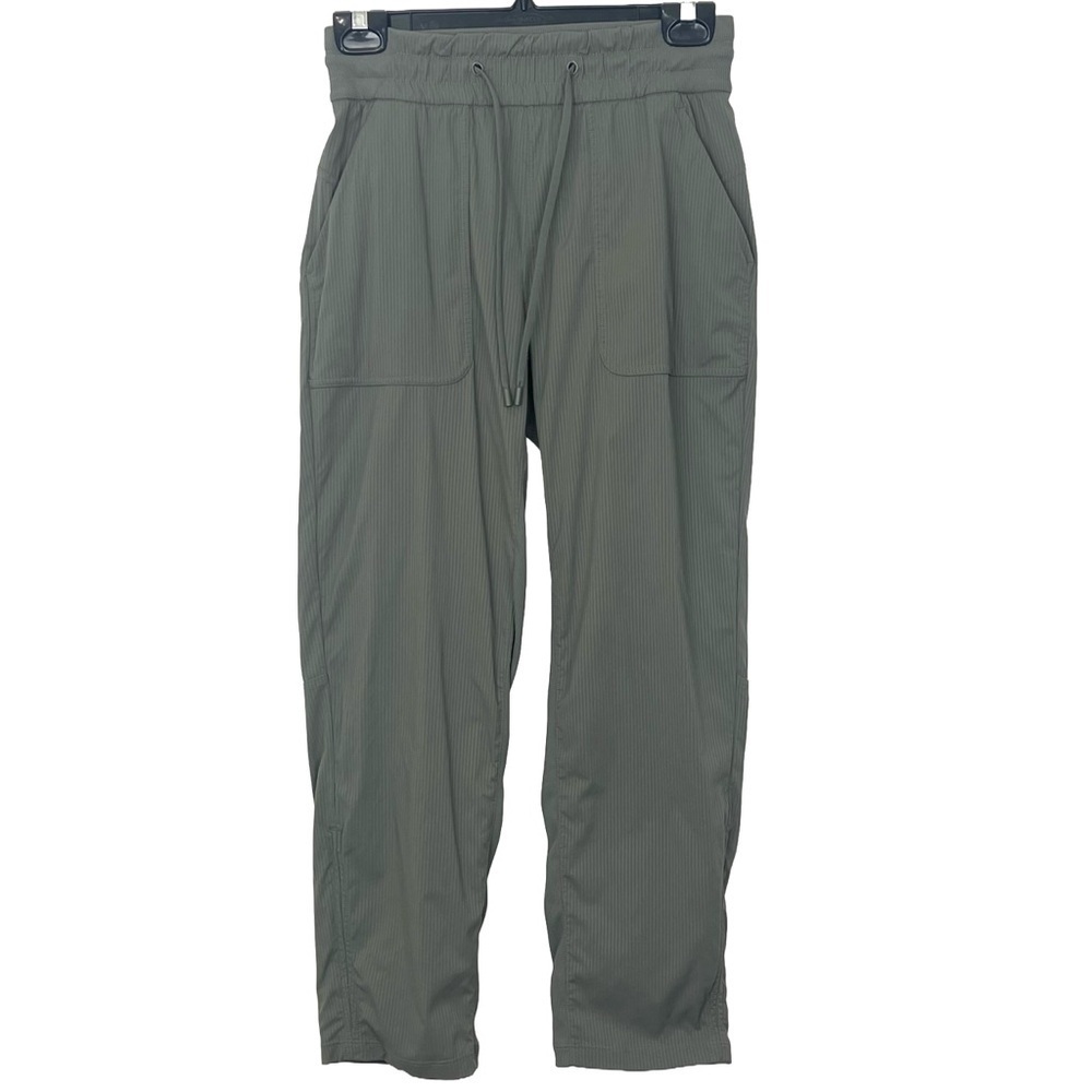 Lululemon Beyond the Studio Crop Grey Sage Size 4 - Picture 4 of 10